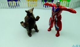 奥特曼打怪兽视频